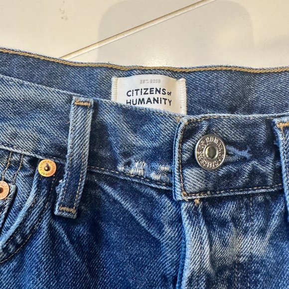 Citizens of Humanity Eva Distressed High-Rise Straight-Leg Baggy Jeans - Picture 7 of 16